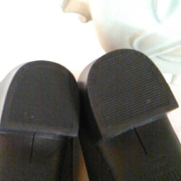 NWOT Munro Fabric Low Heels - Picture 7 of 12